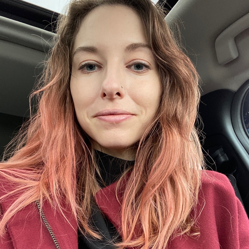 Meet your Posher, Claire